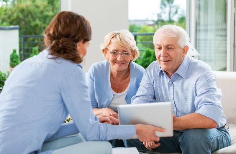 Independent Insurance Agent vs. Captive Agent: Who's Really Working for You?