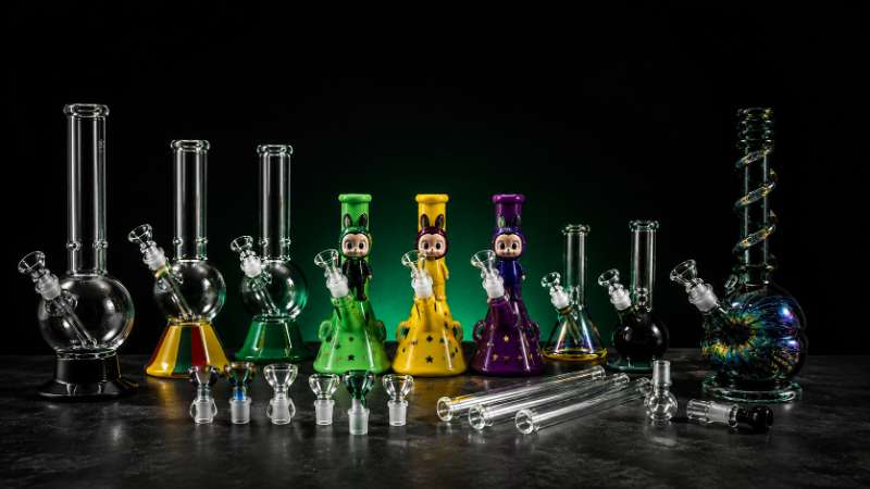 How Are Australian Online Retailers Like The Bong Shop Responding to Evolving Consumer Demand?