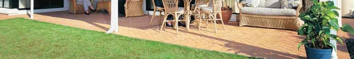 Superb Pergolas and Decks - Verandahs Adelaide Banner
