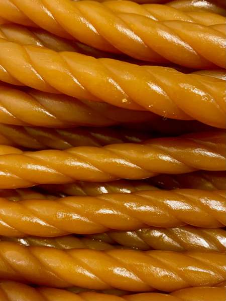 Mega Caramel Licorice Twist