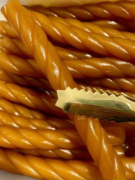 Mega Caramel Licorice Twist