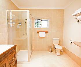 Bonville Lodge Pet Friendly Bed & Breakfast