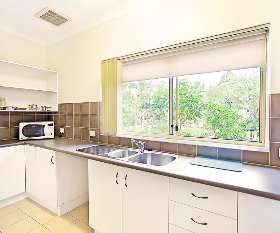 Bonville Lodge Pet Friendly Bed & Breakfast