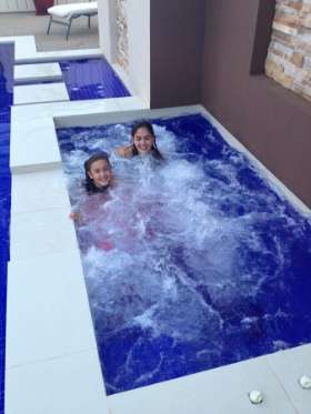 Aquazone Pools & Spas