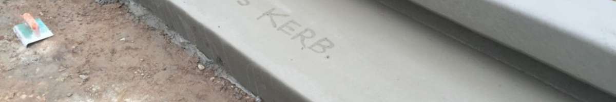 Vadas Kerb Banner