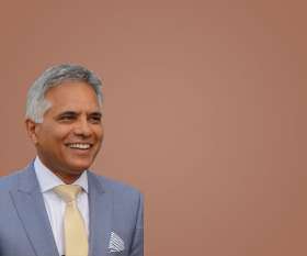 Dr Jonathan Toussaint