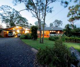 Peter Snow & Co Real Estate