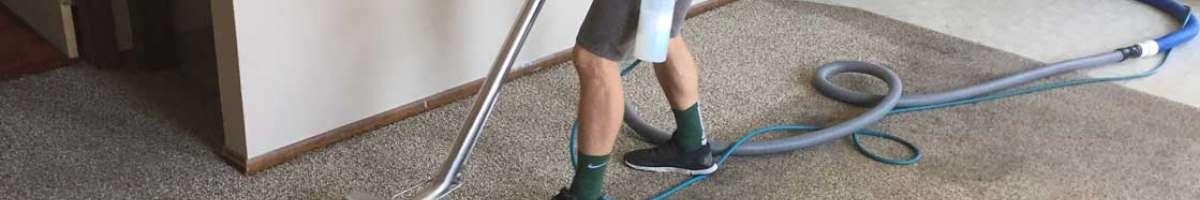 Ians Cleaning Services Banner