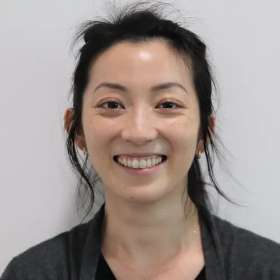 Dr. Davina (Dentist) - Oris Dental