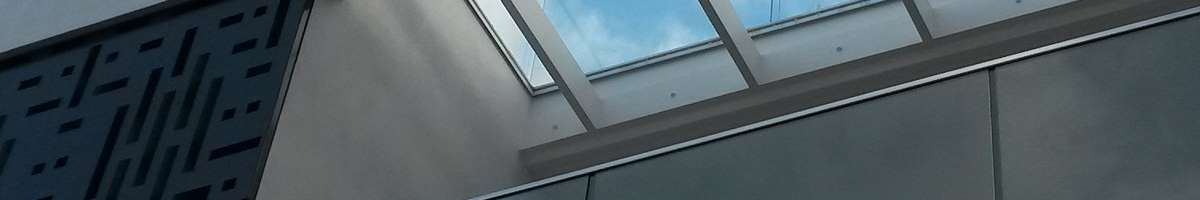 Crystal Glassbuild Banner