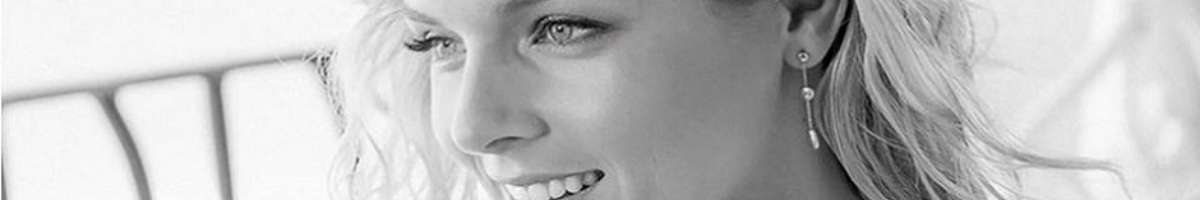 Stones Diamond Ring Specialists Banner