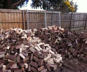 Rubbish Removal Melbourne - Must Collect Rubbish