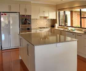 Modern-Kitchen