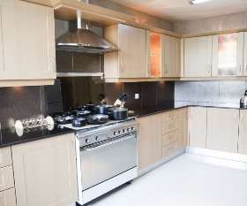 TK8 Shaker style vacuum formed doors and stone top