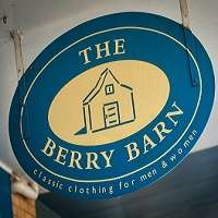 The Berry Barn Logo