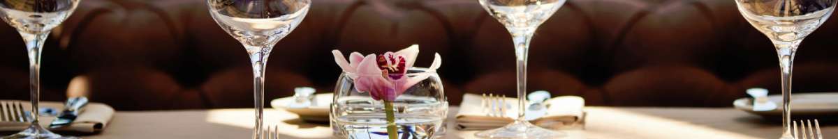 Newcastle Kitchen & Cutlery Banner