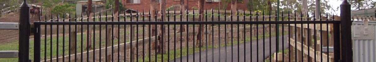 Holdfast Automatic Gates Banner