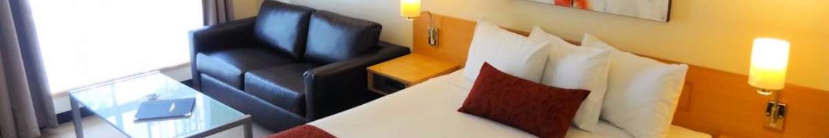 Hermitage Motor Inn Banner