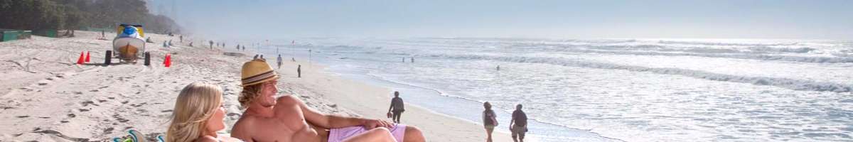 Emerald Sands Holiday Apartments Banner