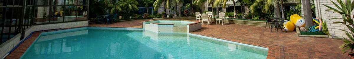 Palm Court Motor Inn Banner