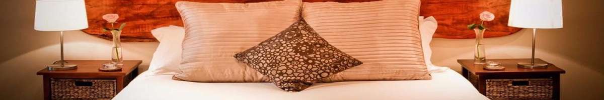 Hunchy Hideaway Banner