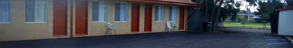 Restawile Motel Banner