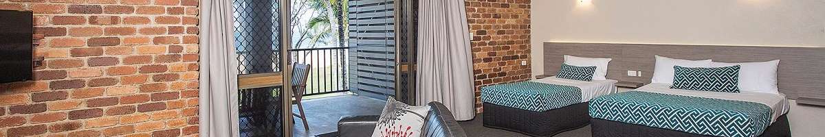 Sarina Beach Motel Banner