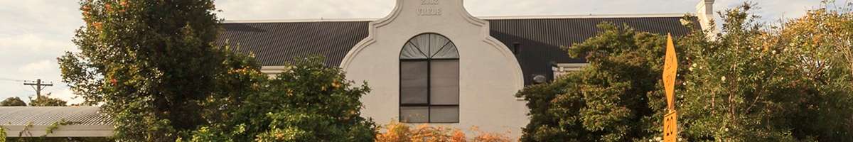 Aarn House B&B Airport Accommodation Banner