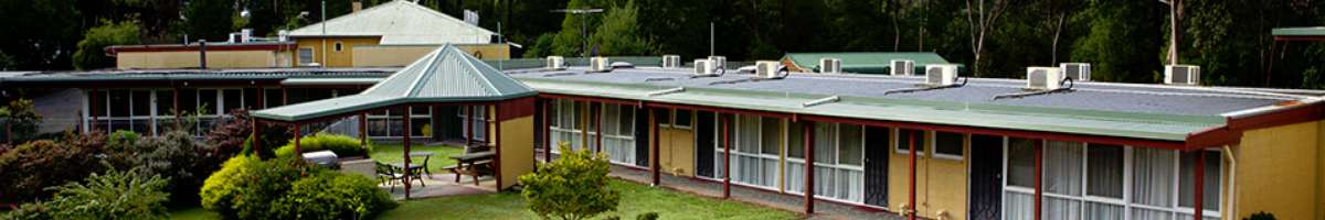 Sanctuary House Resort Motel Banner