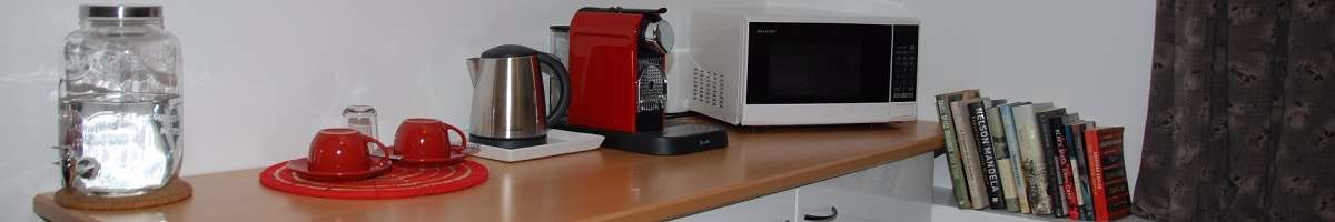 Carinyah Retreat B&B Banner