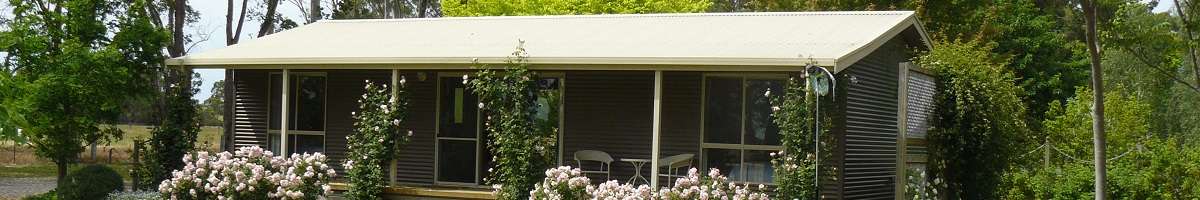 Camawald Cottage Banner