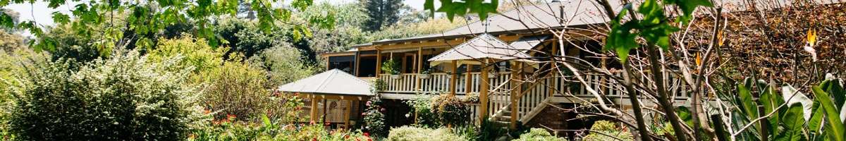 Possum Creek Lodge Banner