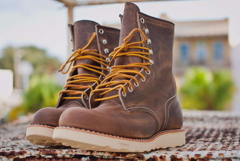 What Types of Work Boots Are Needed to Ensure Workplace Safety