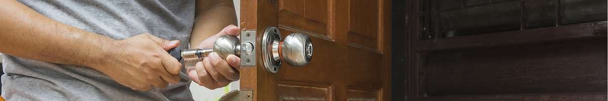 David Carr Locksmiths & Security Banner