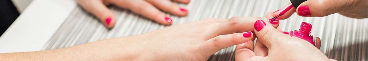 T-Luxe Spa and Beauty Banner
