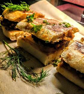 The Rattlesnake Saloon