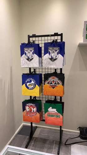 Giannis Mobile Accessories and Variety Store