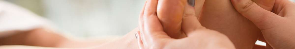 Happy Foot and Body Massage Banner