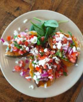 Jabiru Cafe & Bar Nundah