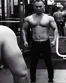 Personal Trainer Surabaya - Eko Moerty