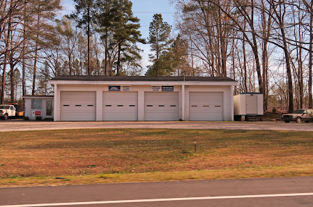 Lee's Collision Banner