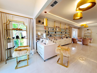 SKYN Lounge Boutique Spa Logo