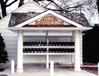 Grandlakeview Senior MHCs Logo