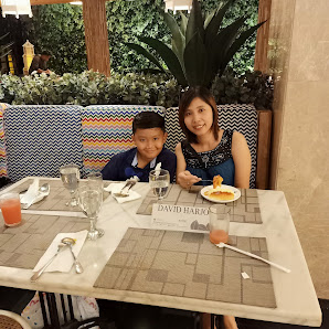 Ming Court Restaurant Banner