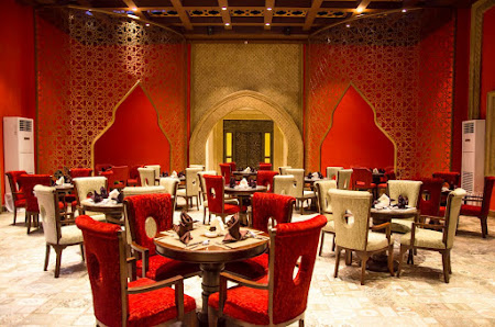 Larazeta Resto: New Middle East Restaurant Banner