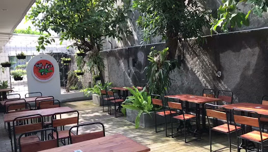 Triple S Neighborhood Banner