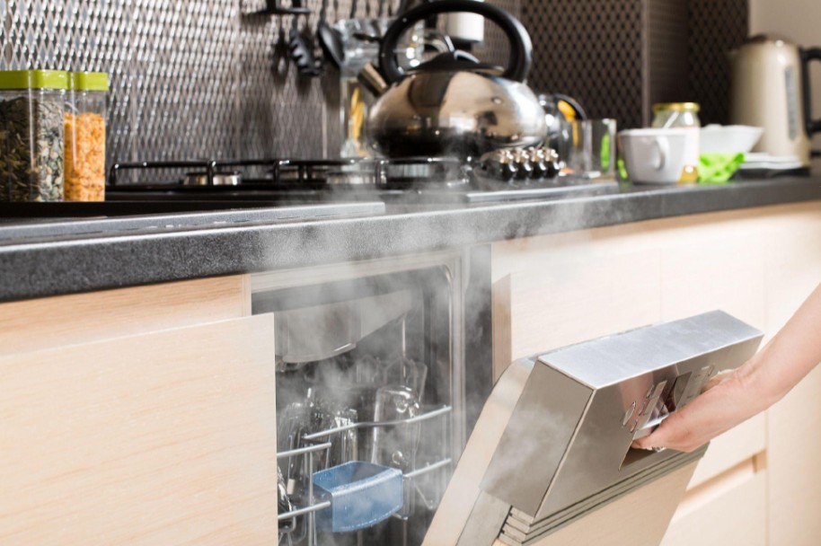 Tropikist Beach Hotel & Resort Ltd Banner