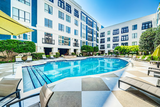 Lofts at Lakeview Apartments Banner