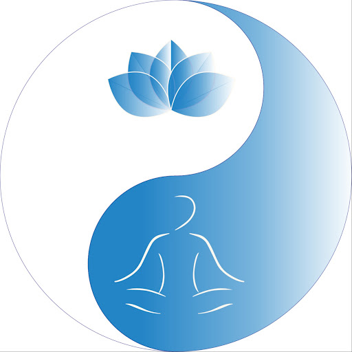 Refresh Massage Logo