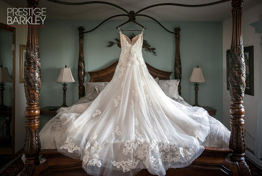 Prestige/Barkley photographic design Banner